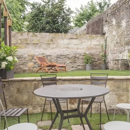 House Loire Escale